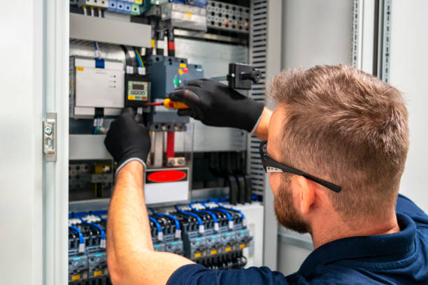 Best Emergency Electrical Repair  in Holcom, KS