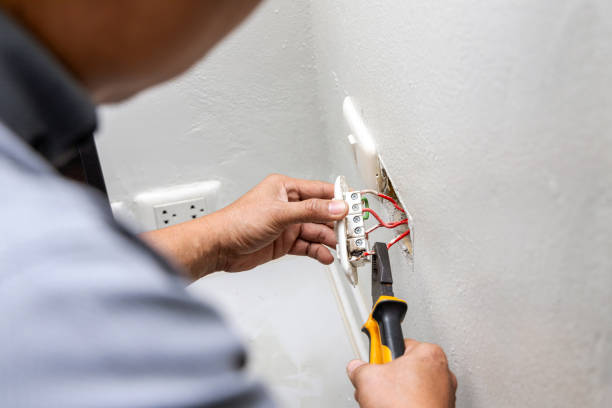 Best Electrical Contractors for Businesses  in Holcom, KS
